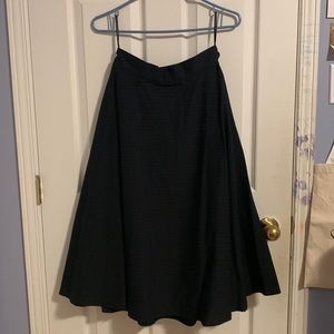 Uniqlo midi length black skirt